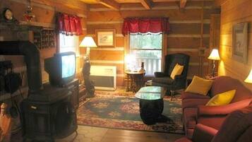 Smart-TV, Kamin, DVD-Player