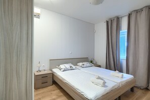 5 多间卧室、熨斗/熨衣板、WiFi、床单