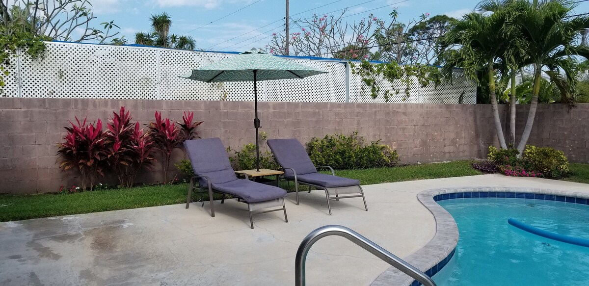 Photo 4 of Bike to beach! Heated pool, pet-friendly. Summer 2025 sale!
