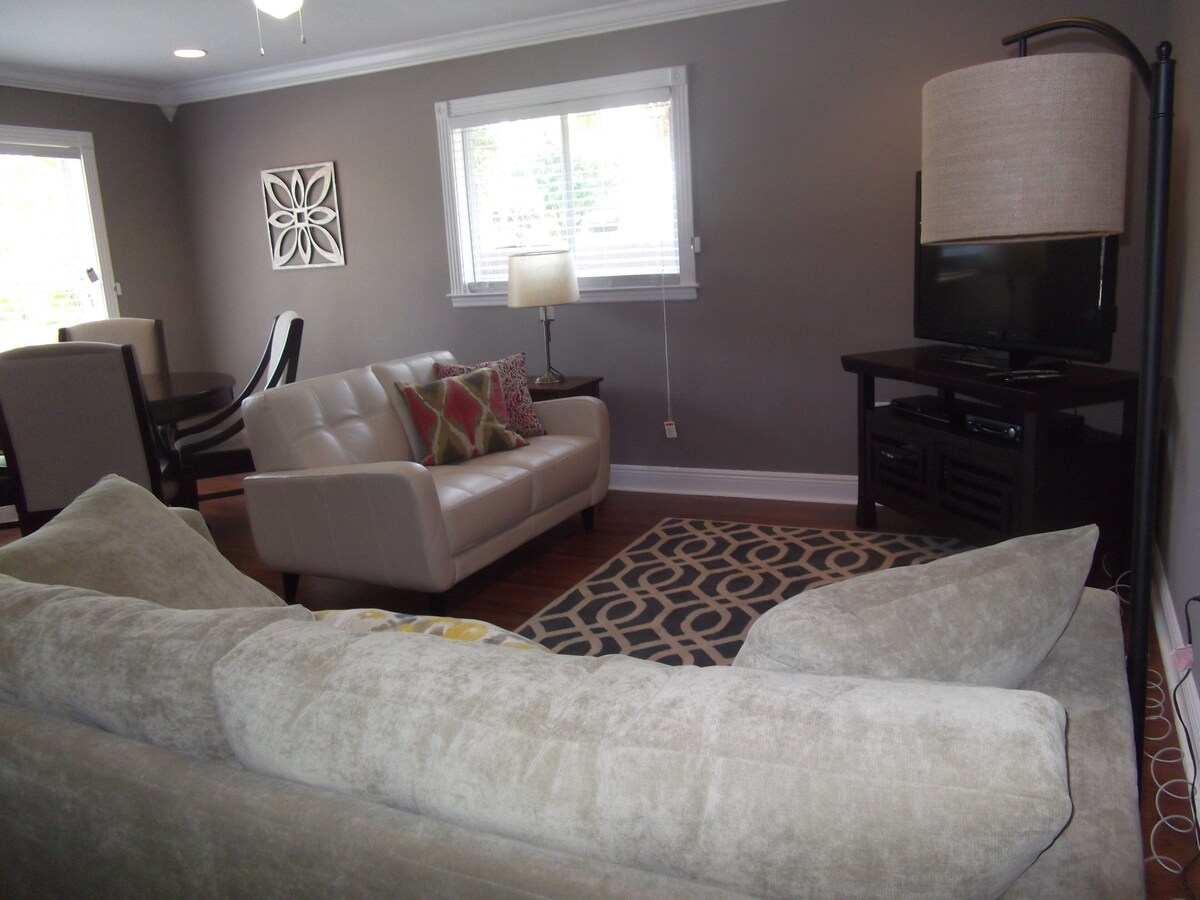 Photo 7 of Bike to beach! Heated pool, pet-friendly. Summer 2025 sale!