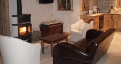 Character house with 4-star tourist furniture