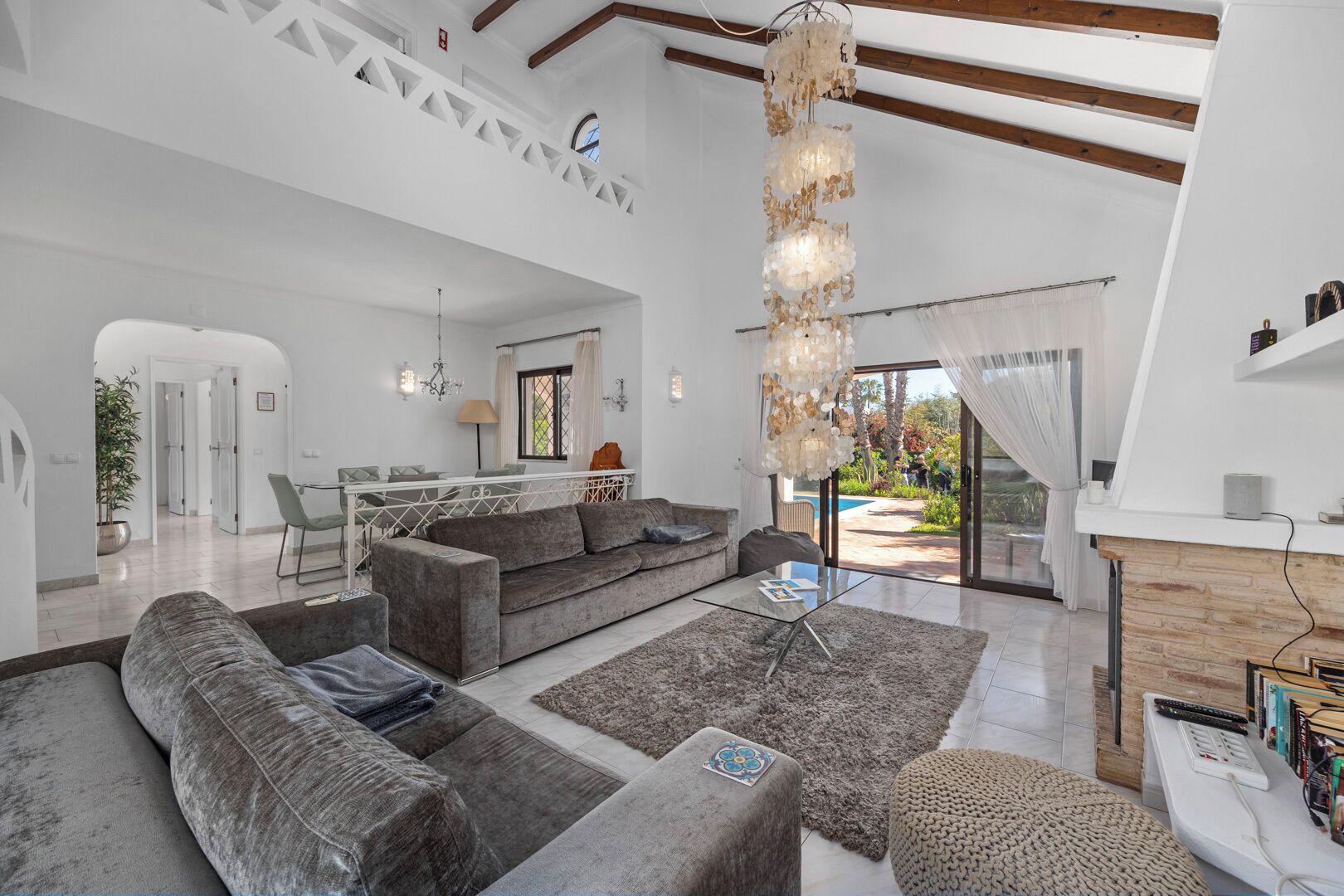 Smart TV, fireplace, video games, DVD player