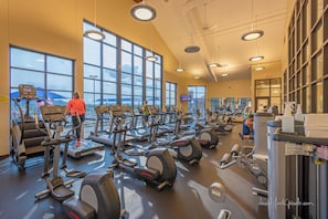 Fitness facility - 3 Bedroom, 3.5 bath house in The Galena Territory. (Galena)
