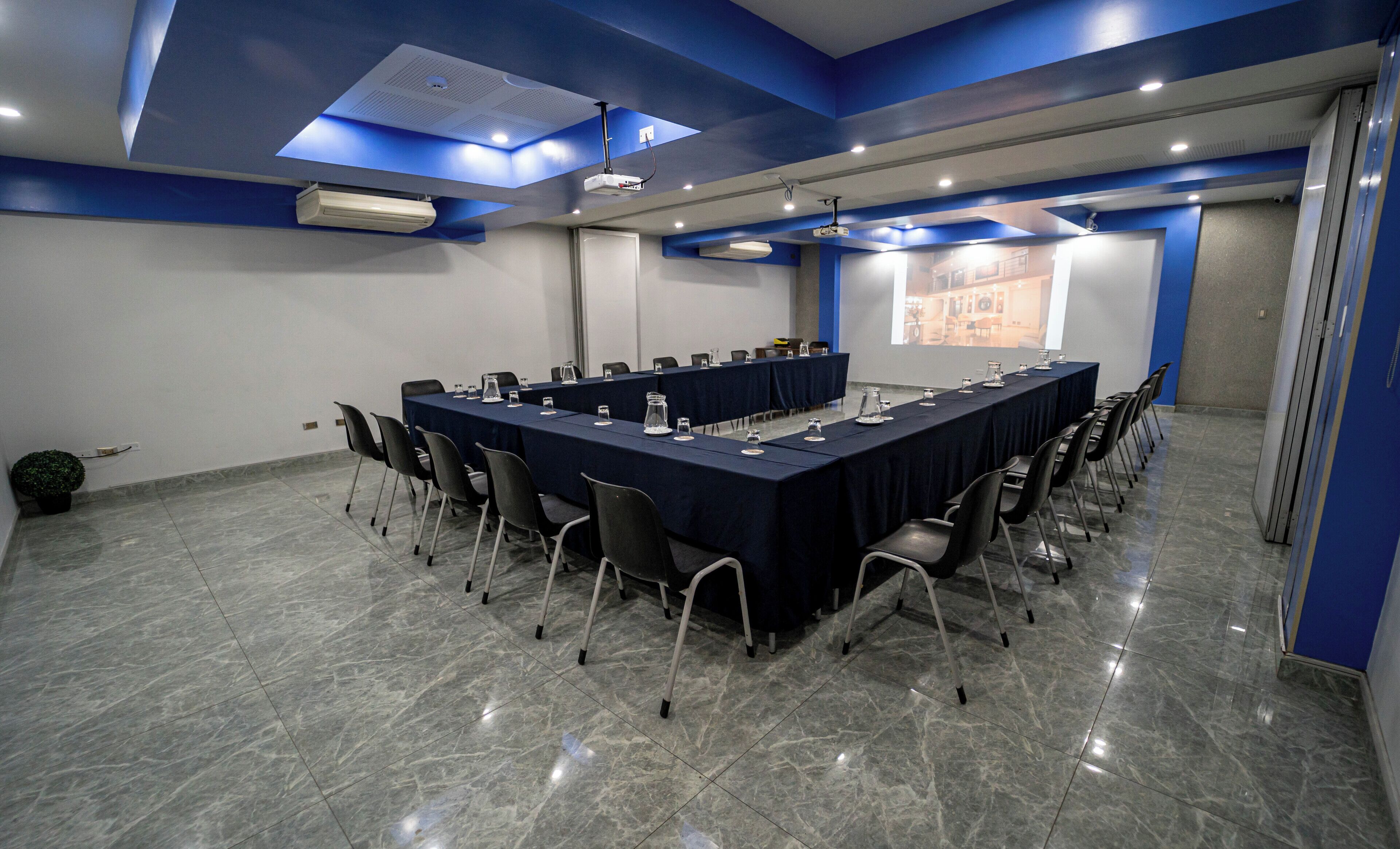 Photo - Recreo Hotel