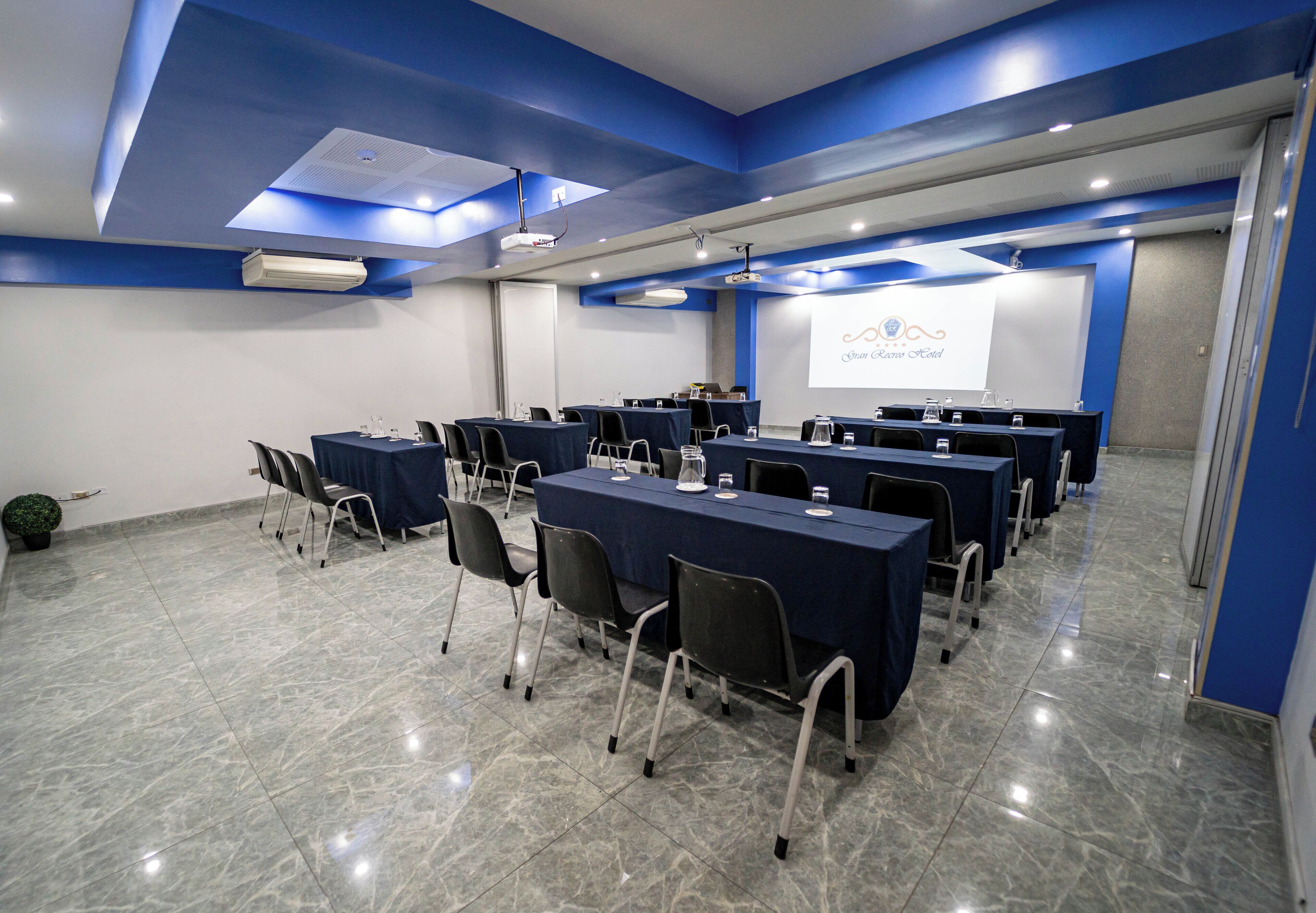 Photo - Recreo Hotel