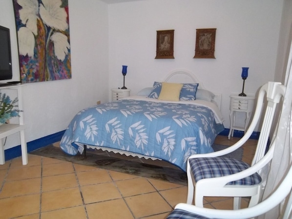 Blackout curtains, bed sheets, wheelchair access