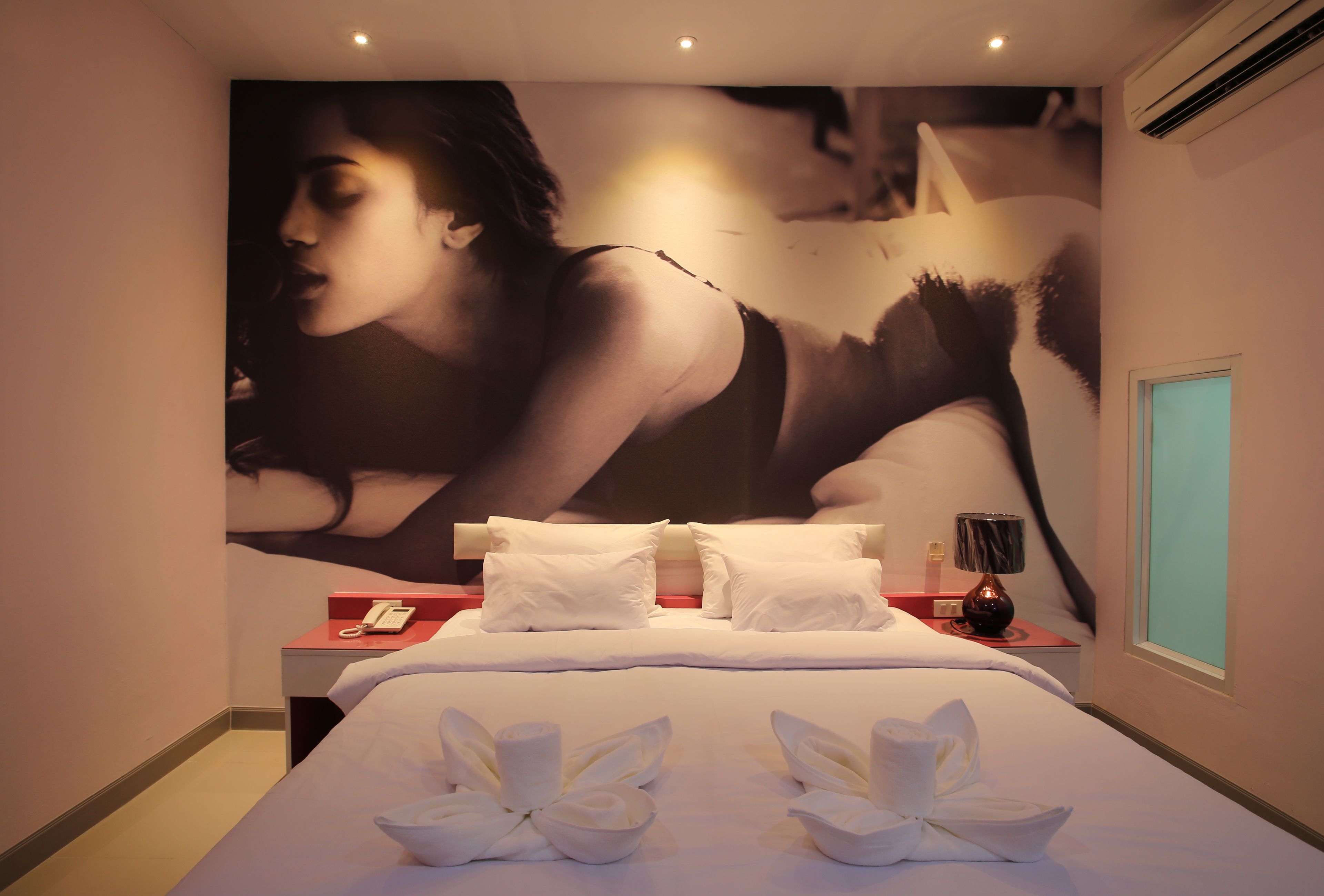 Standard Double Room | Minibar, rollaway beds, free WiFi