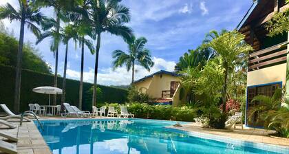 Cozy house in Barra do Sahy, in condominium, daily, accepts small PETs