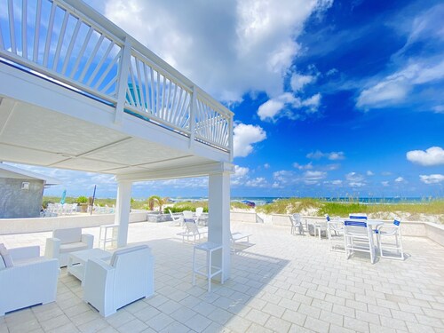 YR-LOPPU MYYNTI! OCEANFRONT LÄHELLÄ LIPPUJA VAIN VAIN 400 dollaria / PM EI PEAK, UUSI KALUSTEET!