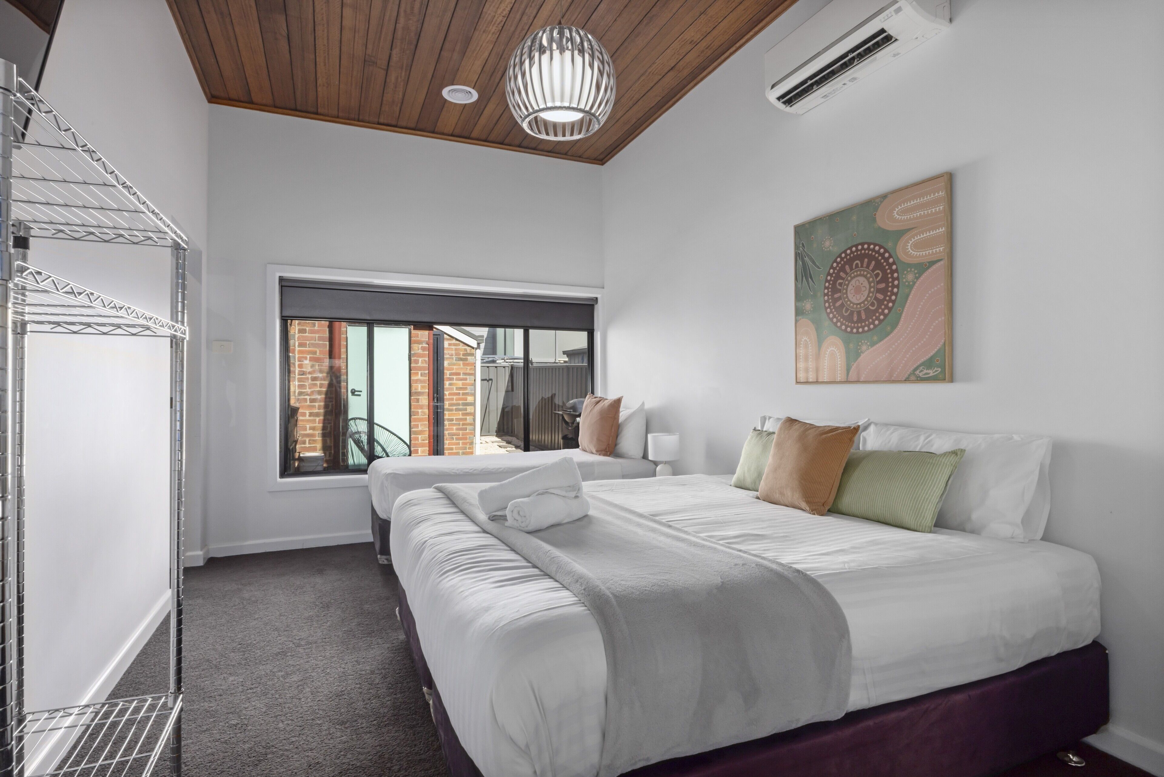 5 bedrooms, Internet