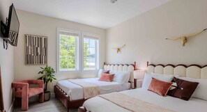 8 bedrooms, desk, iron/ironing board, travel cot