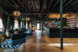 Bar (en la propiedad)