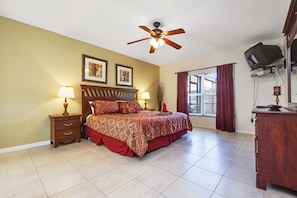 5 bedrooms, desk, free WiFi