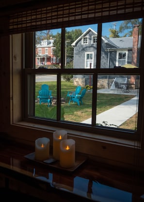 Interior - The Shed for Couples Only!-Hermann (Hermann)