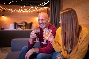 Interior - The Shed for Couples Only!-Hermann (Hermann)