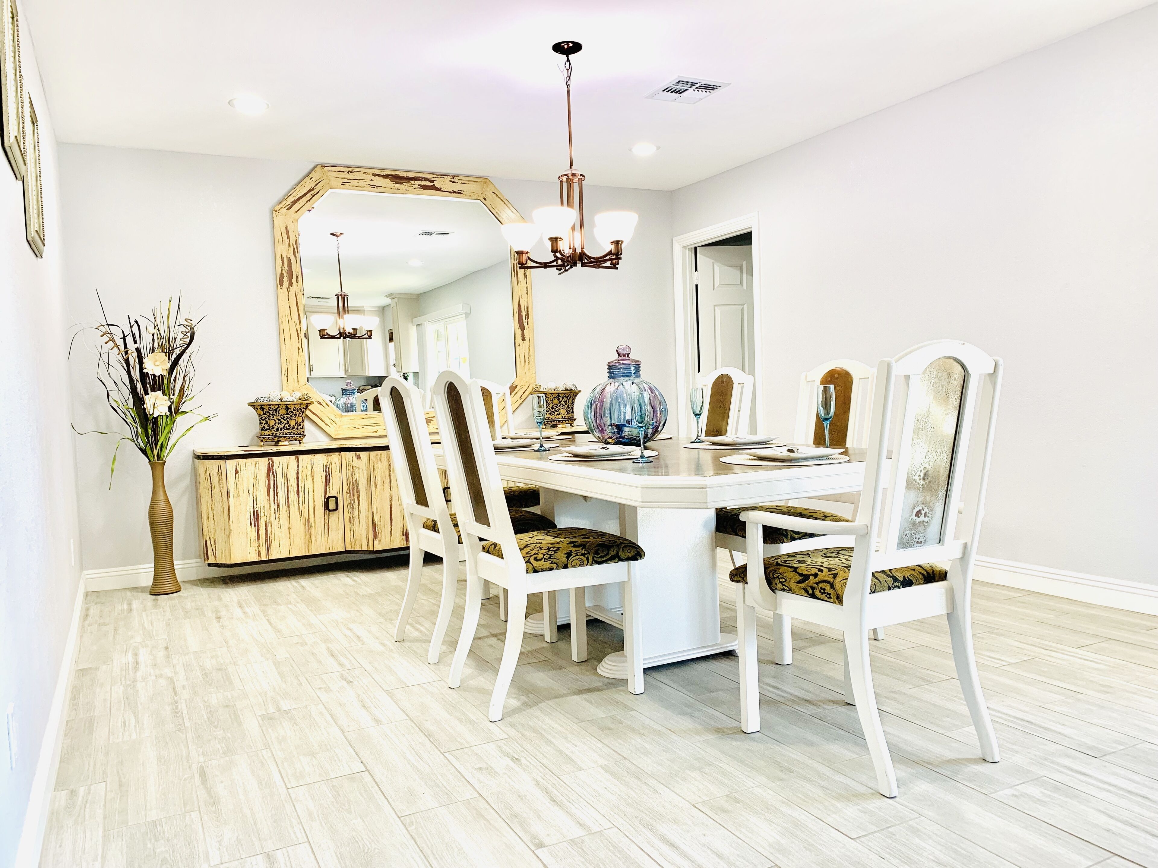 Cozy , comfy and very clean house ! Recently remodeled.