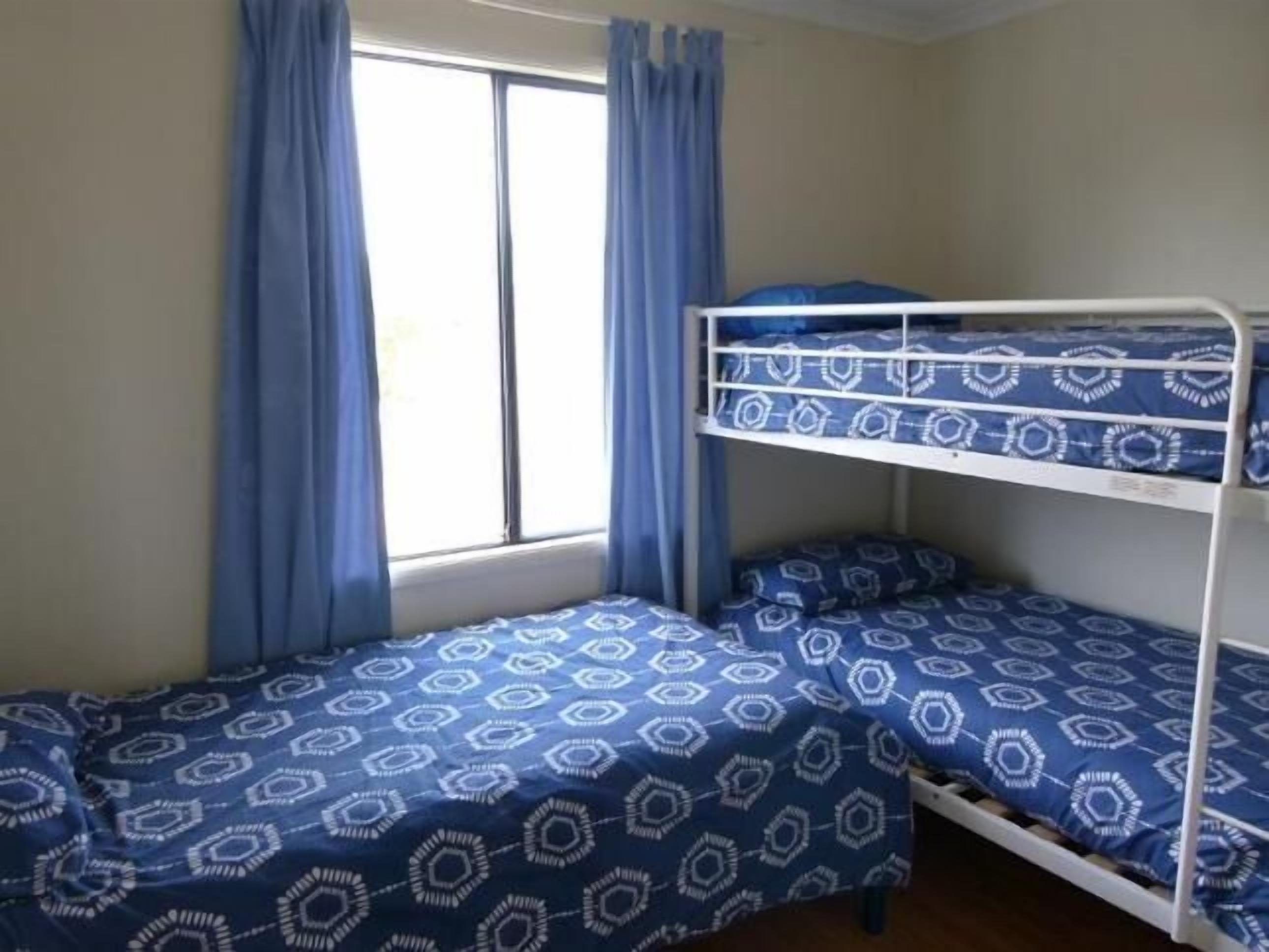 The Eyrie - coastal retreat — image 6