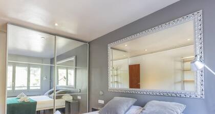 Exclusive apartment with 4 rooms and 8 people - with Terrace - Free WiFi