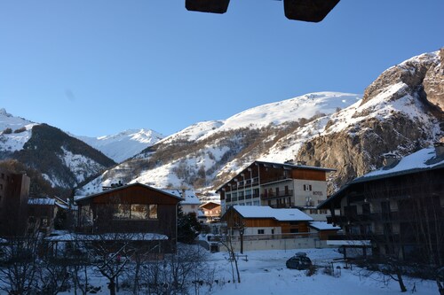  100 m2 le col des Rochilles / 10 personnes 4**** au centre de Valloire