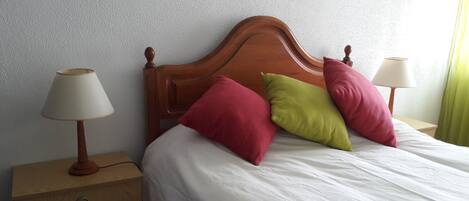 3 bedrooms, iron/ironing board, travel crib, free WiFi