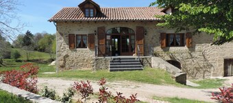 スースラックアンケルシーの田舎のコテージ