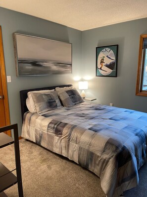 3 bedrooms, iron/ironing board, free WiFi, bed sheets