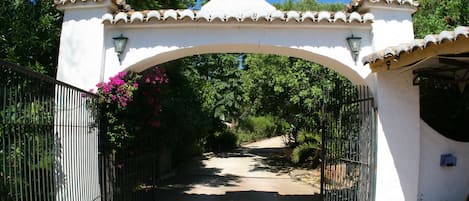 Enceinte de l’hébergement