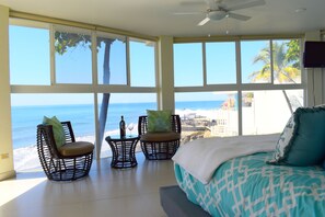 5 chambres, fer et planche à repasser, Wi-Fi, draps fournis