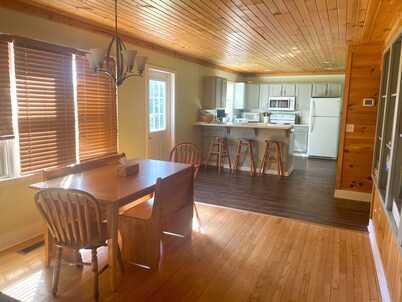 Beautiful Lake House in County Park
