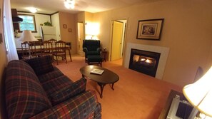 TV, fireplace, DVD player