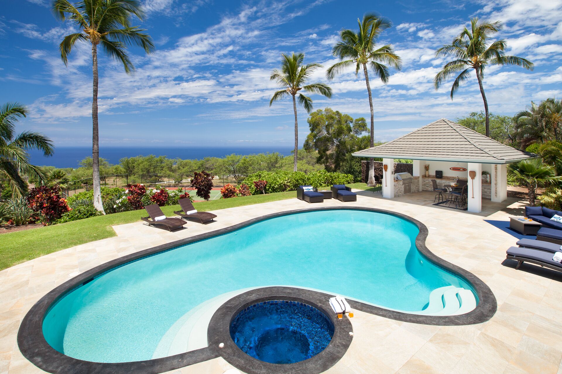Luxury in Paradise! Ocean View Estate -  Pool, Spa, Tennis Court, Cabana