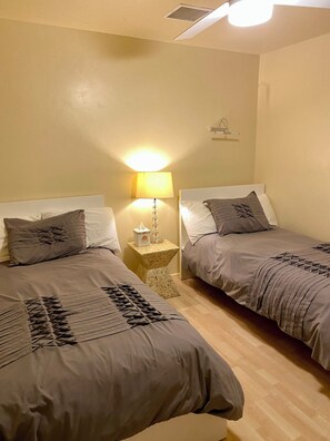 3 bedrooms, desk, iron/ironing board, travel cot