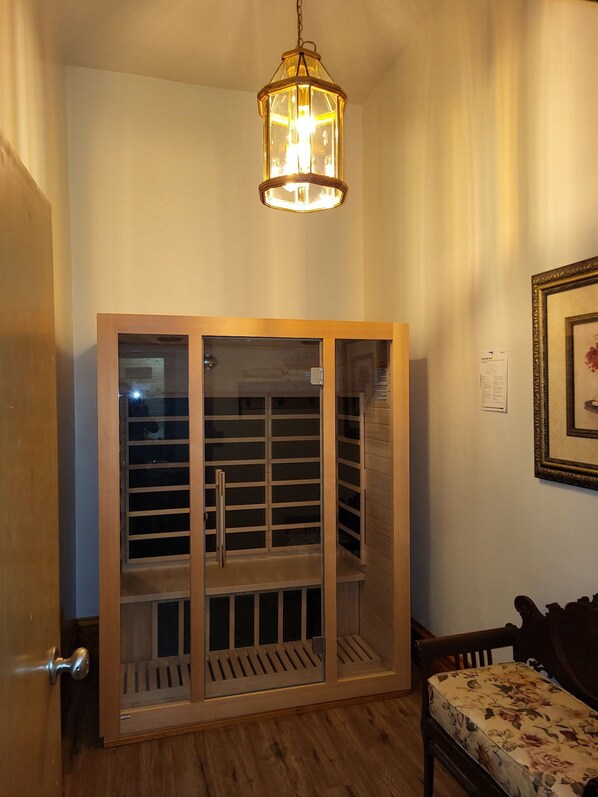 Sauna - New Sauna Stone Quarry Studio apartment (Del Norte)