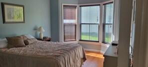 4 bedrooms, WiFi
