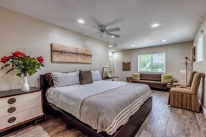 6 Schlafzimmer, Bügeleisen/Bügelbrett, kostenloses WLAN, Bettwäsche