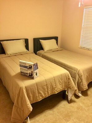 2 Schlafzimmer, Bügeleisen/Bügelbrett, Internetzugang