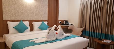 غرفة ديلوكس - سريران فرديان منفصلان - لغير المدخنين | تجهيزات عازلة للصوت وواي فاي مجانًا