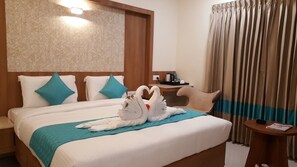 Deluxe Room, 2 Twin Beds, Non Smoking | Soundproofing, free WiFi - Hotel iStay (Coimbatore)
