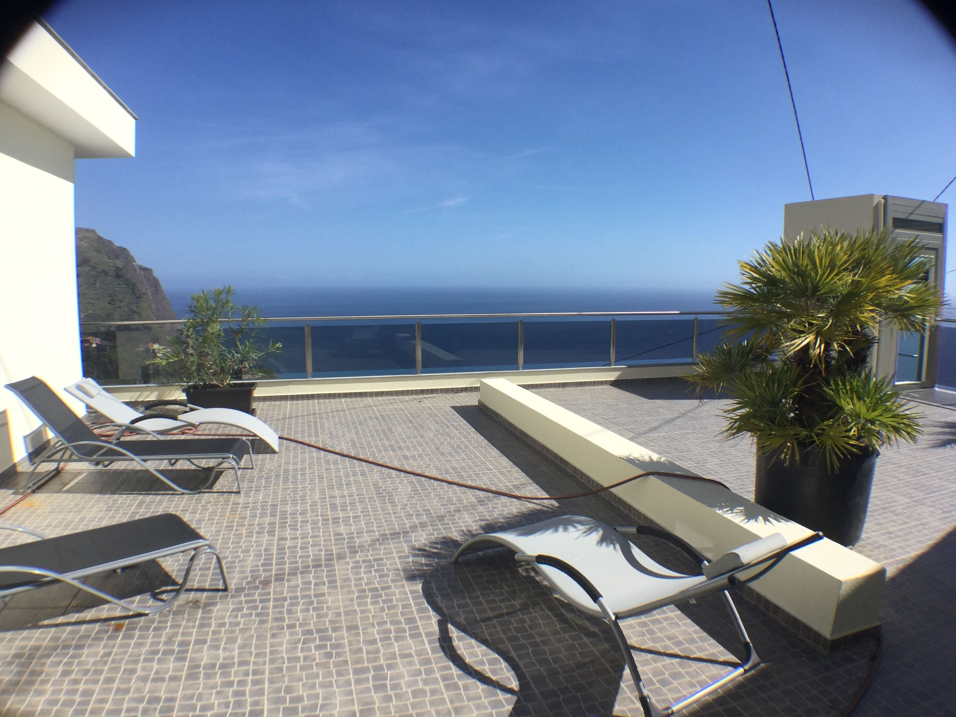 Sun deck