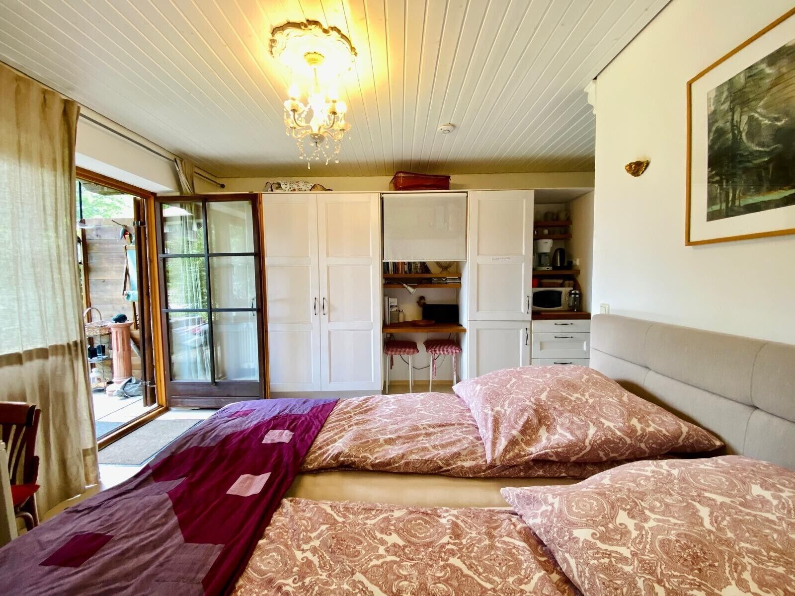 Ferienwohnung Spitzstein App7, Wohn-/Schlafraum mit Terrasse, 25 qm-Wohnraum mit offener Küche und Terrasse