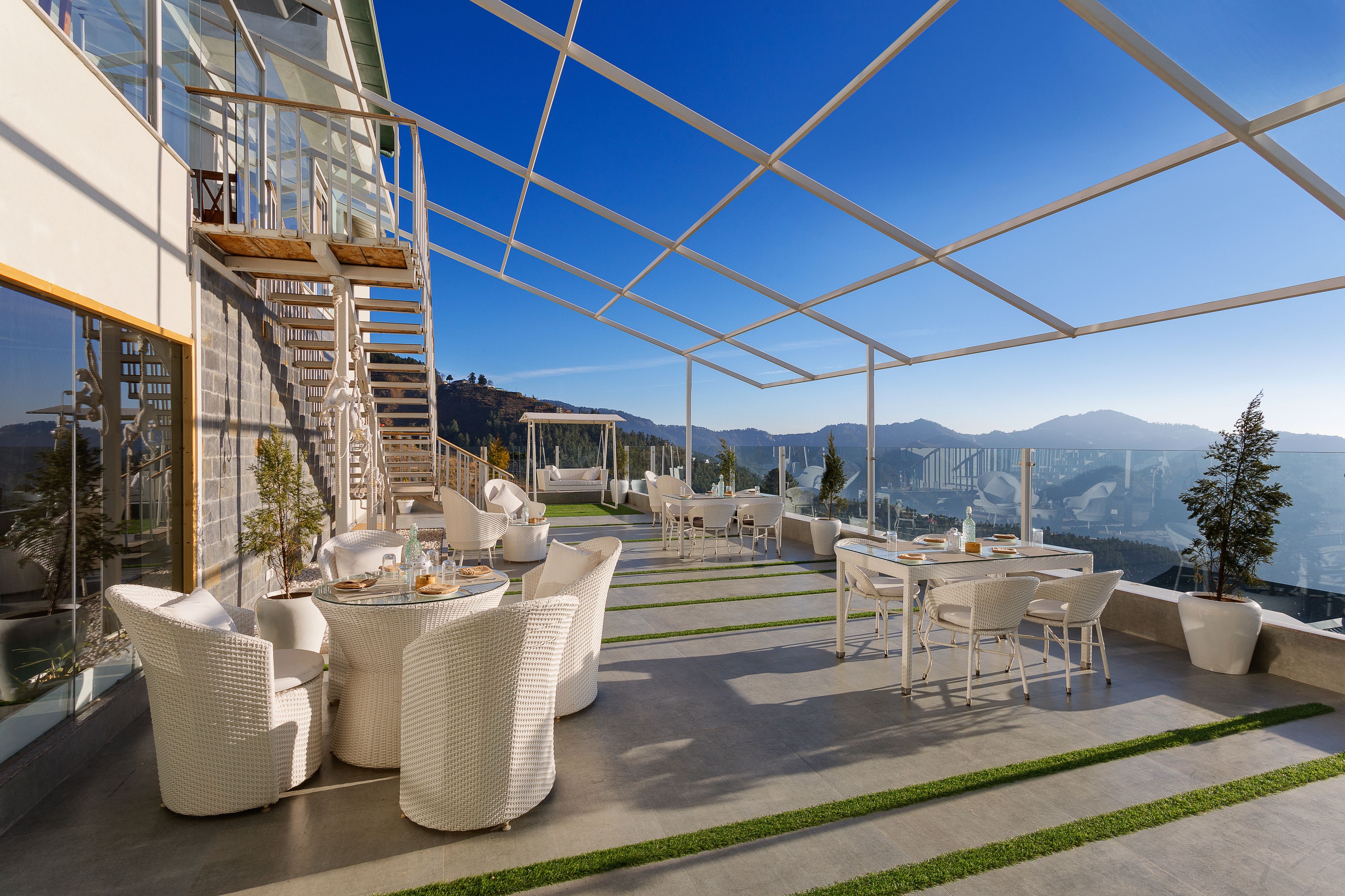 ลานระเบียง/นอกชาน