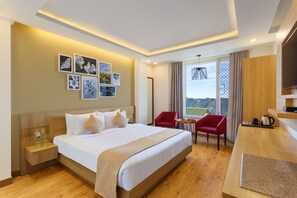 Deluxe Room | Egyptian cotton sheets, premium bedding, Select Comfort beds, minibar - The Nilaya (Shimla)