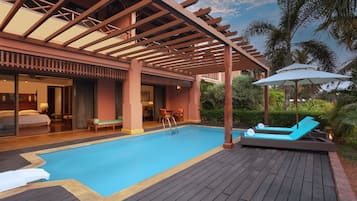 Suite, 1 Bedroom, Ground Floor | Pool | Outdoor pool, open 7:00 AM to 8:00 PM, pool umbrellas, pool loungers