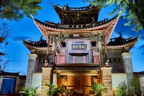 Front of property – evening/night