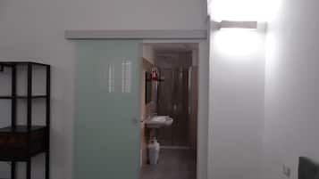 Interni