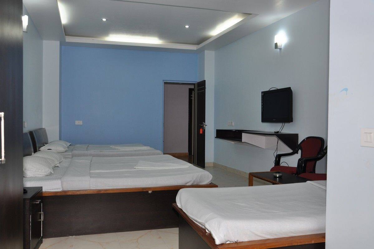Quarto família, 5 quartos | Cofres nos quartos, quartos à prova de som
