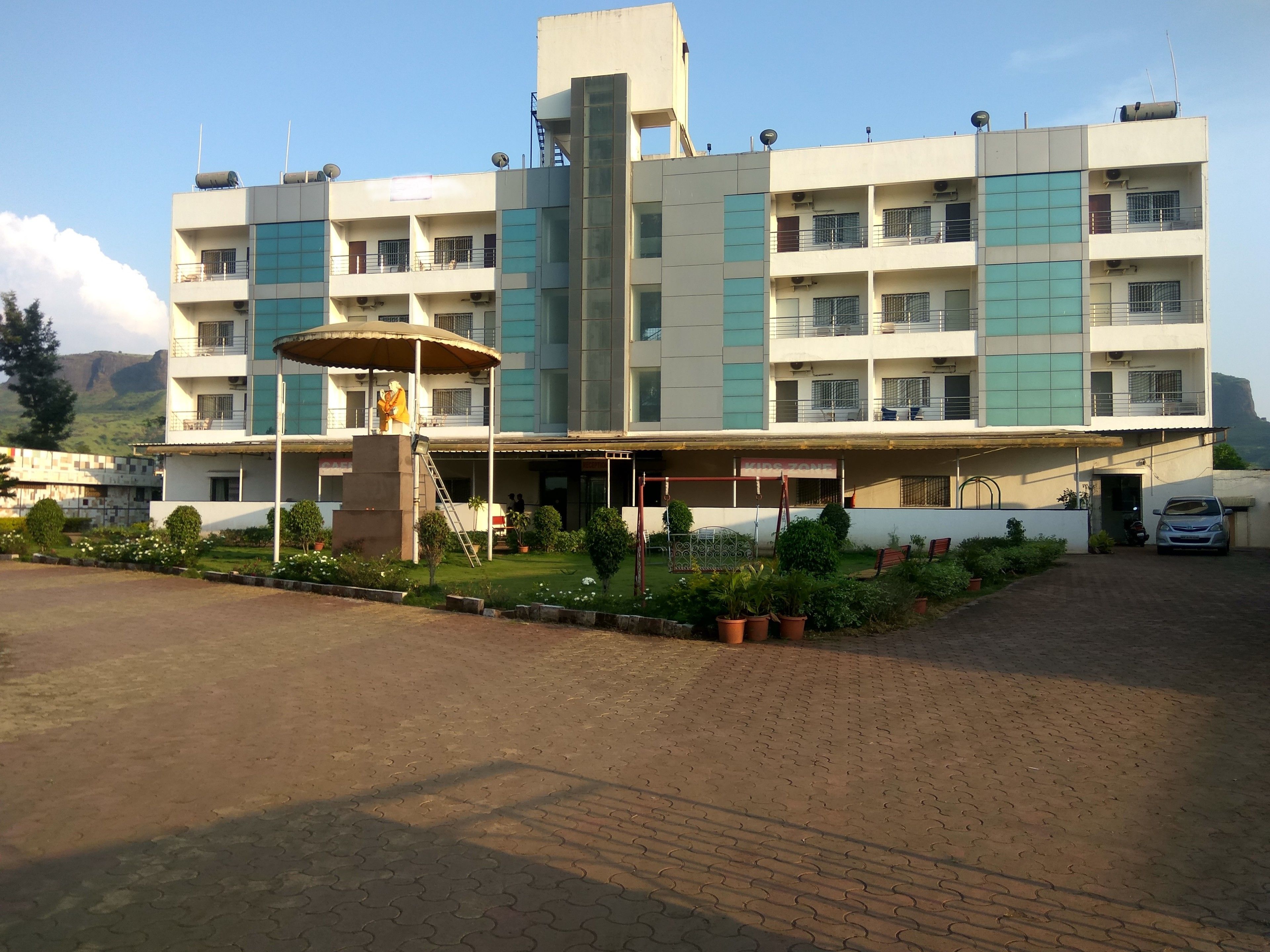 Hotel Kaka's  Sai Krupa