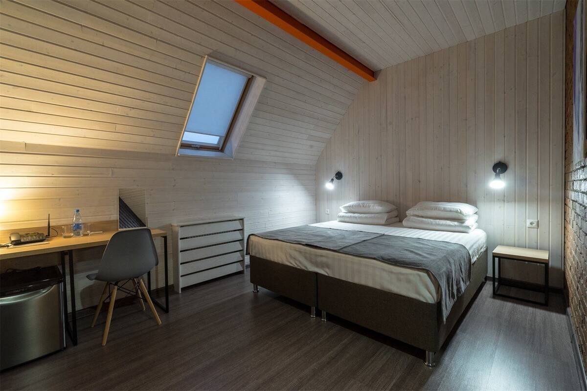 Double or Twin Room | Peti besi dalam bilik, langsir/tirai gelap terus, kalis bunyi
