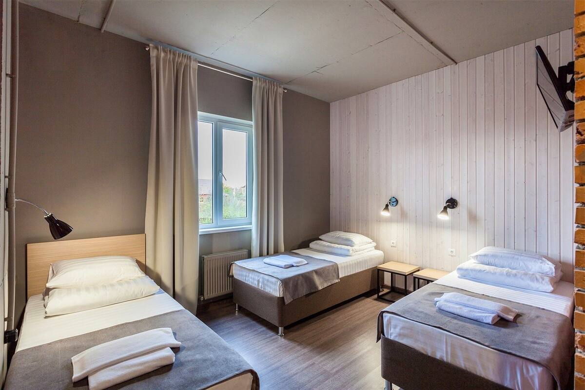 Standard Triple Room | Peti besi dalam bilik, langsir/tirai gelap terus, kalis bunyi