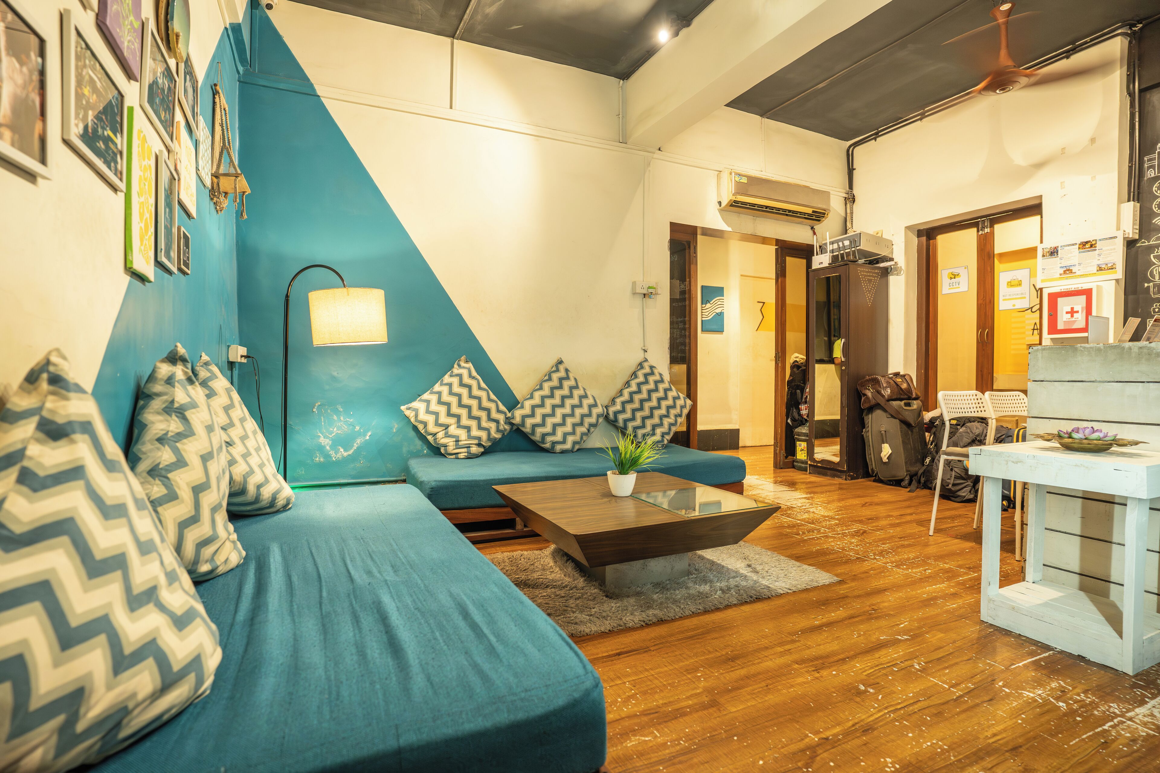 Foto - Locomo Hostel OG - Stay Work Eat